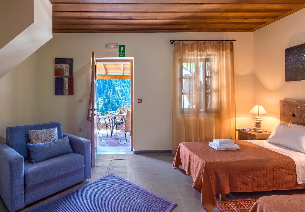 Apirathes Residence Zourva Room photo
