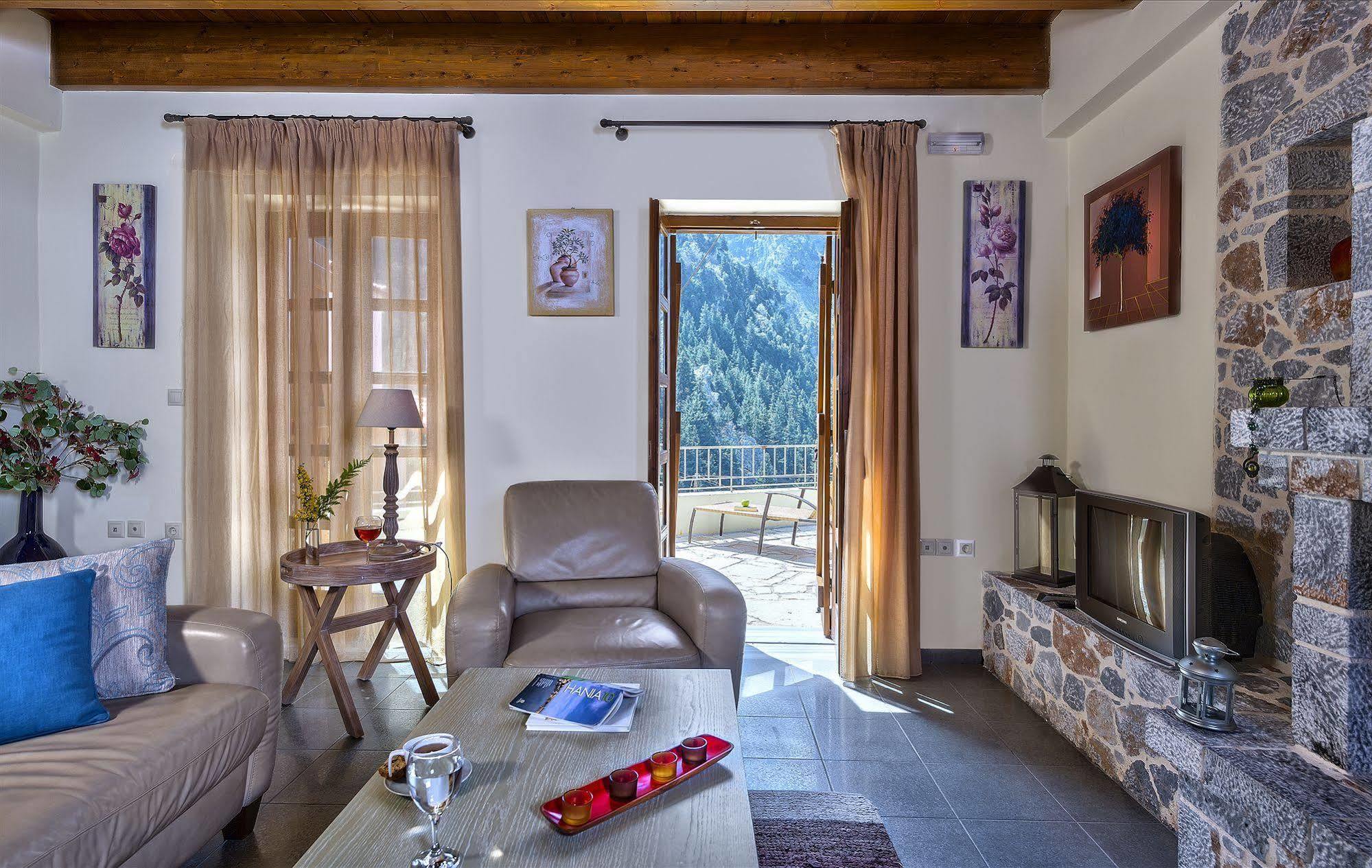 Apirathes Residence Zourva Exterior photo
