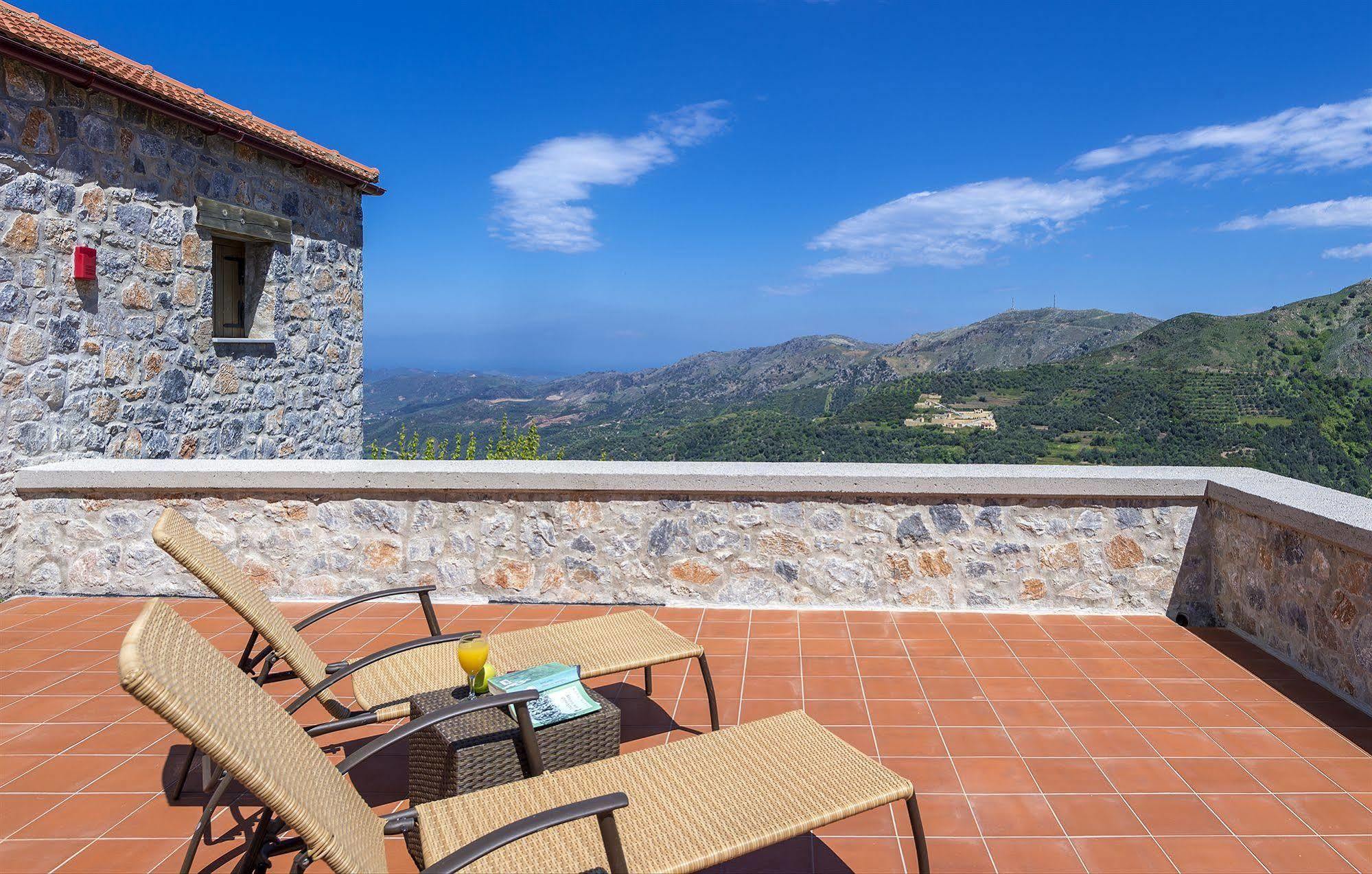 Apirathes Residence Zourva Exterior photo